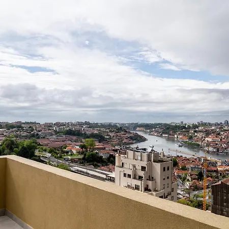 דירה Guestready - Douro River View Gem וילה נובה דה גאיה